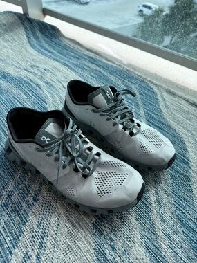 On Running Cloud Men’s blue